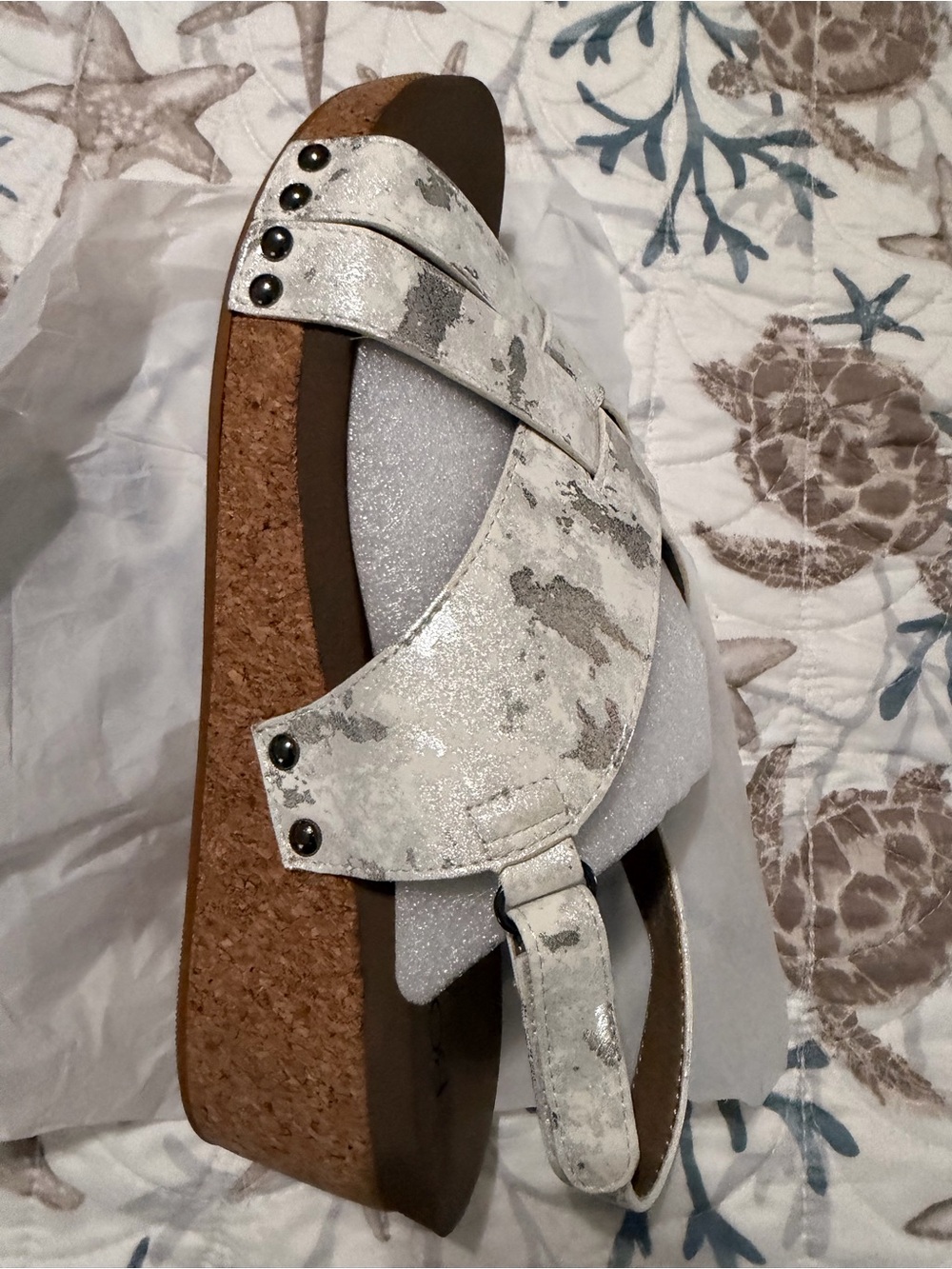 Corkys WOW White Foil Platform Wedge Sandals Women’s Size 11 | NIB - Picture 2 of 7